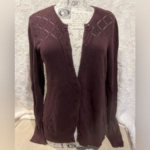 Women’s Burgundy button down cardigan sweater with shoulder detail